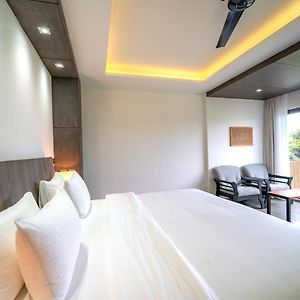Deluxe Family Suite